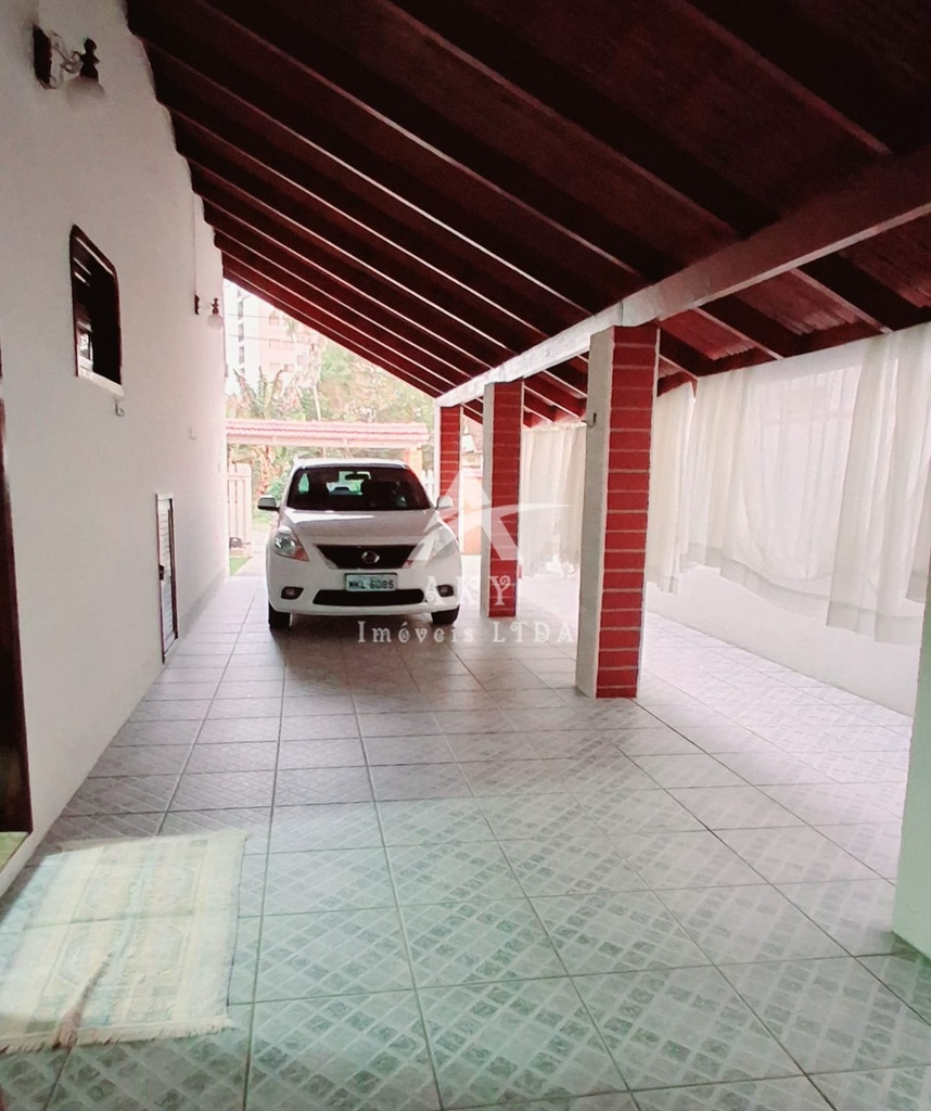 residential-/-home-3-quartos-240m2-santo-antonio-joinville-sc