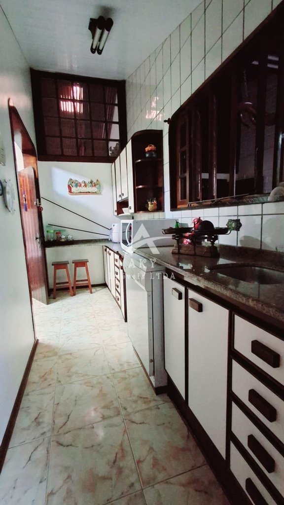 residential-/-home-3-quartos-240m2-santo-antonio-joinville-sc