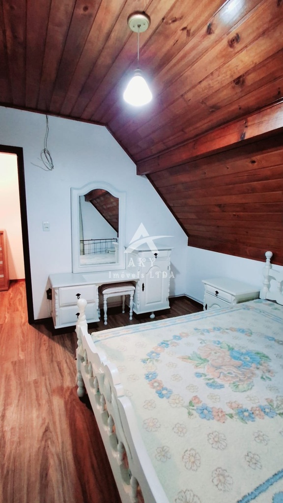 residential-/-home-3-quartos-240m2-santo-antonio-joinville-sc