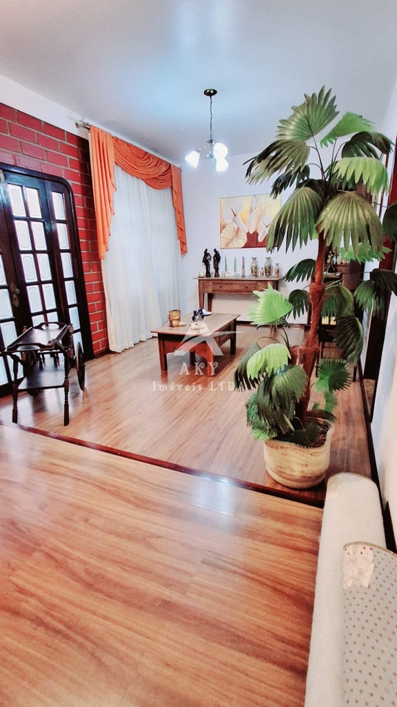 residential-/-home-3-quartos-240m2-santo-antonio-joinville-sc
